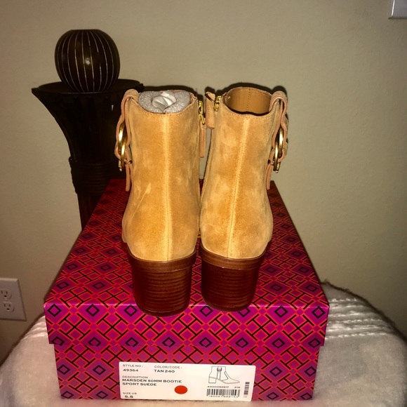NIB TORY BURCH MARSDEN TAN SUEDE ANKLE BOOTIE - Picture 3 of 6